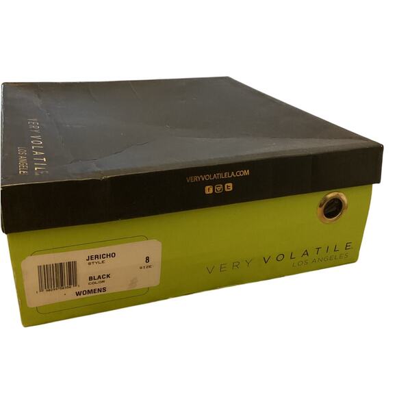 Very Volatile Jericho Boots Womens Leather Ankle Booties Size 8 Black NEW NIB - Picture 2 of 11